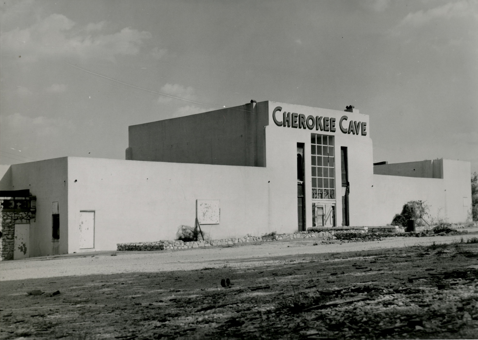 Cherokee Cave Building