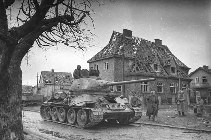 Soviet T34/85 Tank